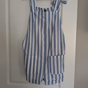 SHEIN Blue and White Striped Garment